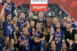 پس از 10 سال یوونتوس بی‌جام ماند 