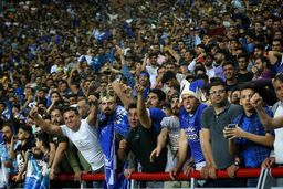 استقلال پشت پرده توافق کرد