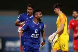 فرهاد مجیدی خواستار روشن شدن تکلیف اسماعیلی شد