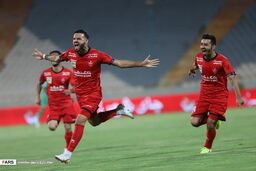 گزارش تصویری دیدار پرسپولیس و گل گهر