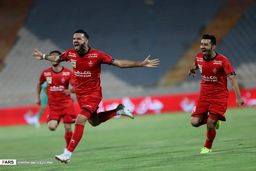 گزارش تصویری دیدار پرسپولیس و گل گهر