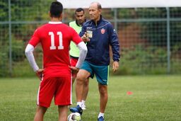 بدبیاری پرسپولیس ادامه دارد / کالدرون همچنان سند و مدرک جمع می‌کند!

