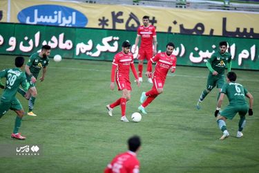  صعود پرسپولیس با غلبه بر ذوب آهن