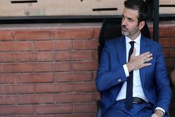 پیام احساسی استراماچونی برای هوادار نابینای استقلال + عکس

