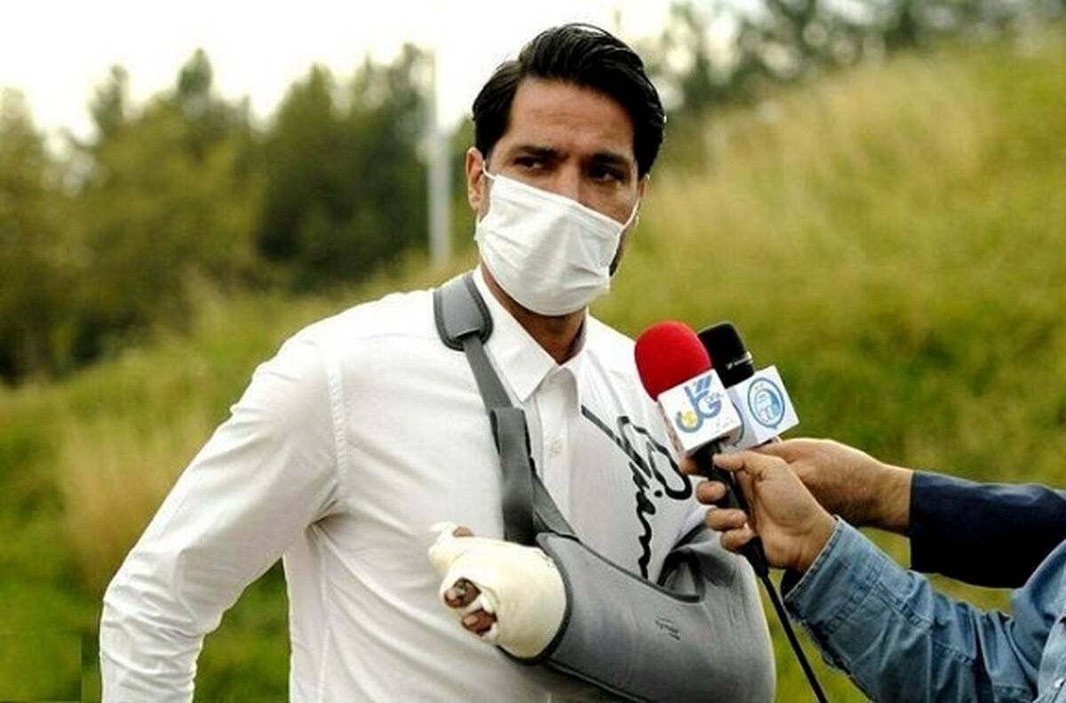 حرف‌های کنایه‌آمیز امیرحسین صادقی به سرپرست باشگاه پرسپولیس

