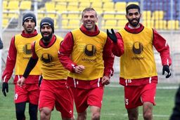 کار دشوار یحیی برای چهره جدید خط دفاعی پرسپولیس

