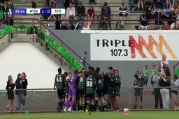 گل استثنایی دیامانتی ۳۹ ساله ایتالیایی