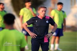 عصبانیت شدید مربی اسپانیایی استقلال