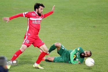  صعود پرسپولیس با غلبه بر ذوب آهن