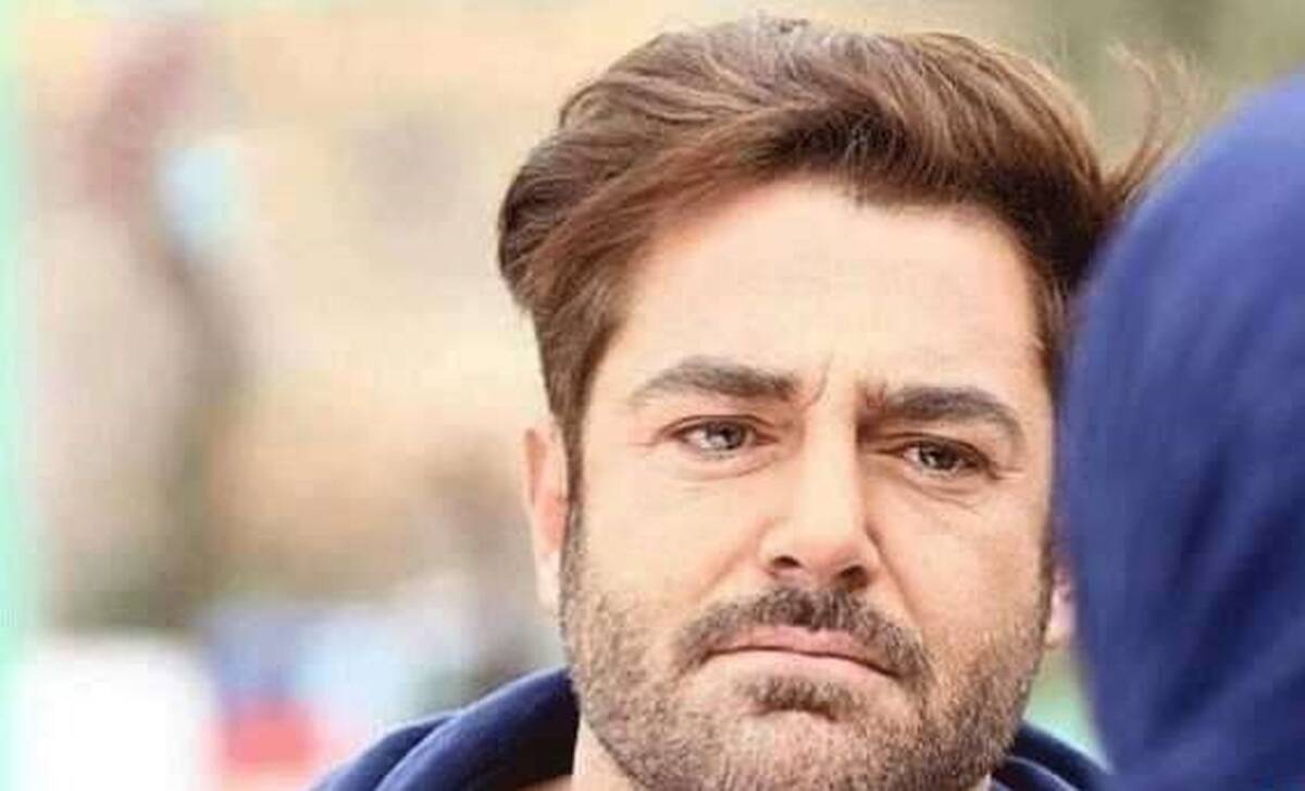محمدرضا گلزار در خودروی لاکچری اش+ استایل خاص محمدرضا گلزار 