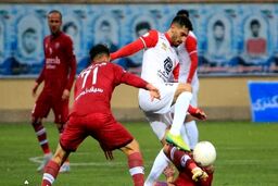 روز ناکامی اصفهانی‌ها و توقف سرخابی‌ها