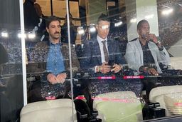 آشتی رونالدو با رییس باشگاه رئال مادرید + عکس

