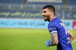 حاشیه های ادامه دار محمد دانشگر در استقلال