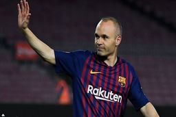 خداحافظی غیر منتظره ستاره فوتبال جهان + علت