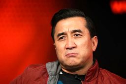 انتقاد تند عزیزی از گزاشگر ایران - بحرین/ خوب شد حرف‌هایم را سانسور کردند

