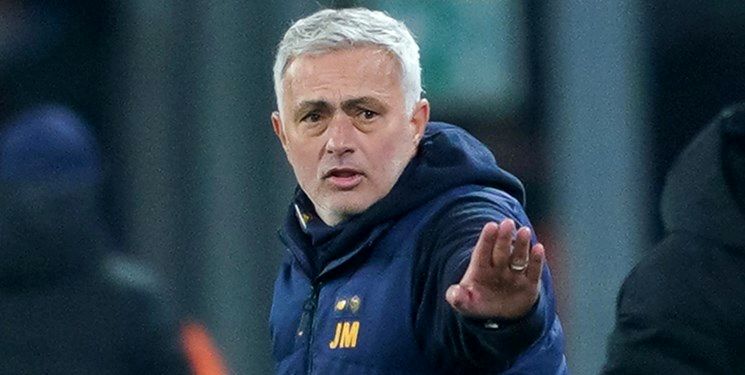 چراغ سبز مورینیو به عربستان در آستانه برکناری