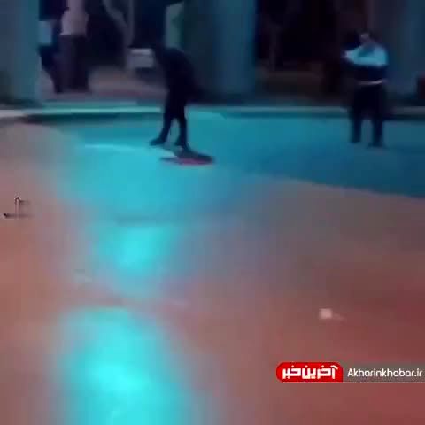 لحظه شلیک پلیس مشهد به مجرم حمله ور شده|فیلم