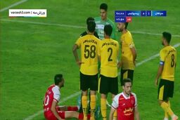 فیلم لحظه اخراج شهاب زاهدی در ثانیه‌های پایانی