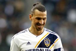 تیکه سنگین ابراهیموویچ به کریستیانو رونالدو!
