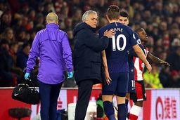 مورینیو از علت  مصدومیت هری کین پرده برداشت + عکس
