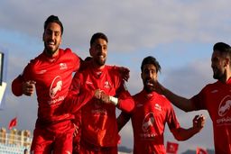 نتایج جذاب در روز دوم هفته دهم لیگ برتر؛از بردهوادار و تراکتور تا تساوی ایرالکو و باخت ذوبی ها