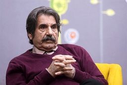 ببینید آوازخوانی مرحوم عزت‌ الله مهرآوران که تا کنون ندیده اید