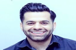 عکس جدید رضا بهرام با خانم بازیگر| قصد مهاجرت رضا بهرام جدی است؟