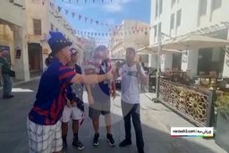 حرف های تکان دهنده  یک کادر درمان در بلندگو 