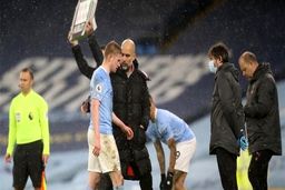 ستاره سیتیزن‌ها برترین بازیکن انگلیس؛عکس