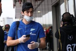 زن ایرانی سردار آزمون به دیدار هوویش در روسیه رفت