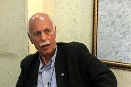 فرزامی: اگر وزارتخانه نمی‌تواند خودمان مدیرعامل انتخاب کنیم/ باشگاه را به امان خدا رها کرده‌اند!

