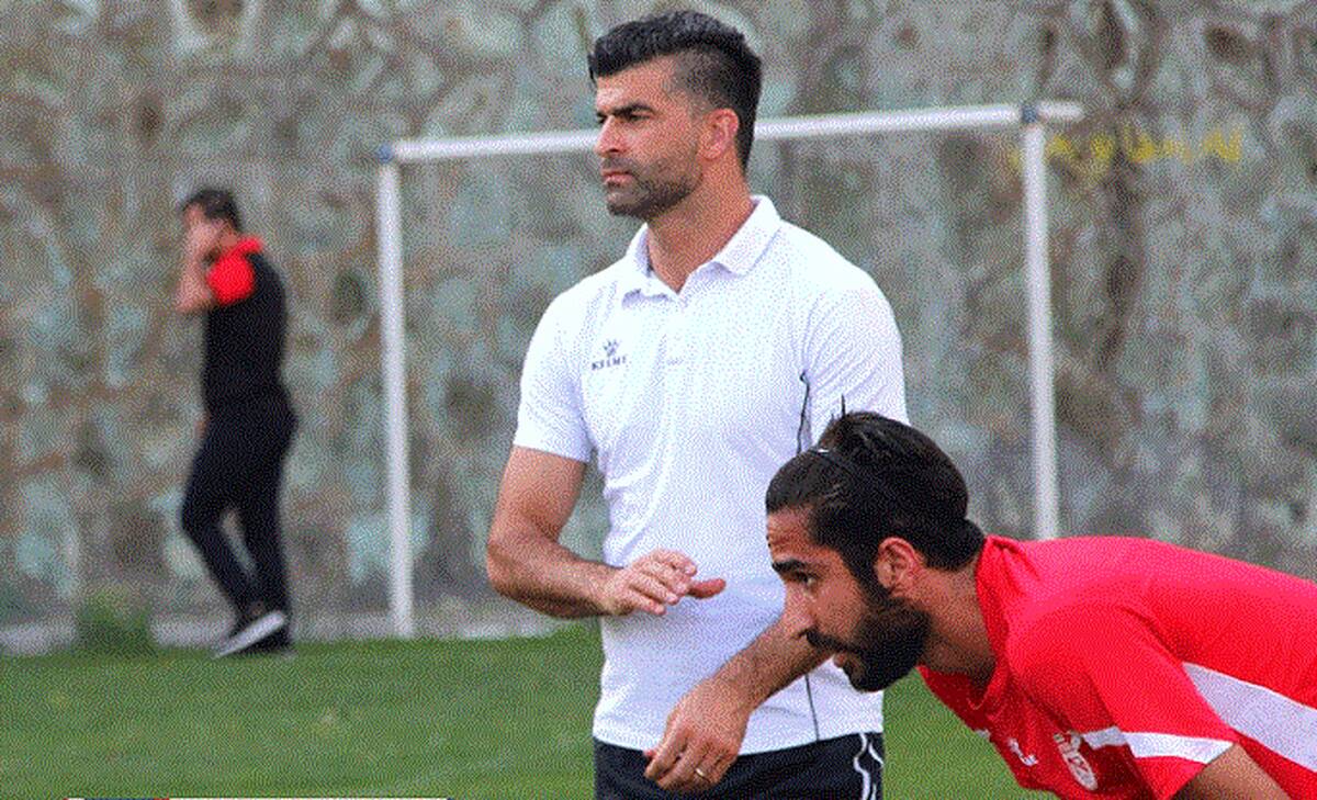 یک پرسپولیسی سرمربی تیم لیگ یکی شد

