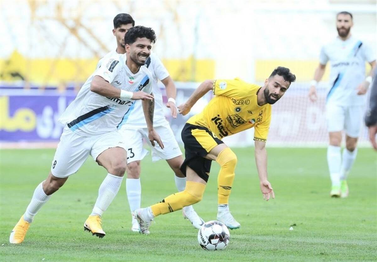 هافبک ملوان شاگرد نویدکیا شد
