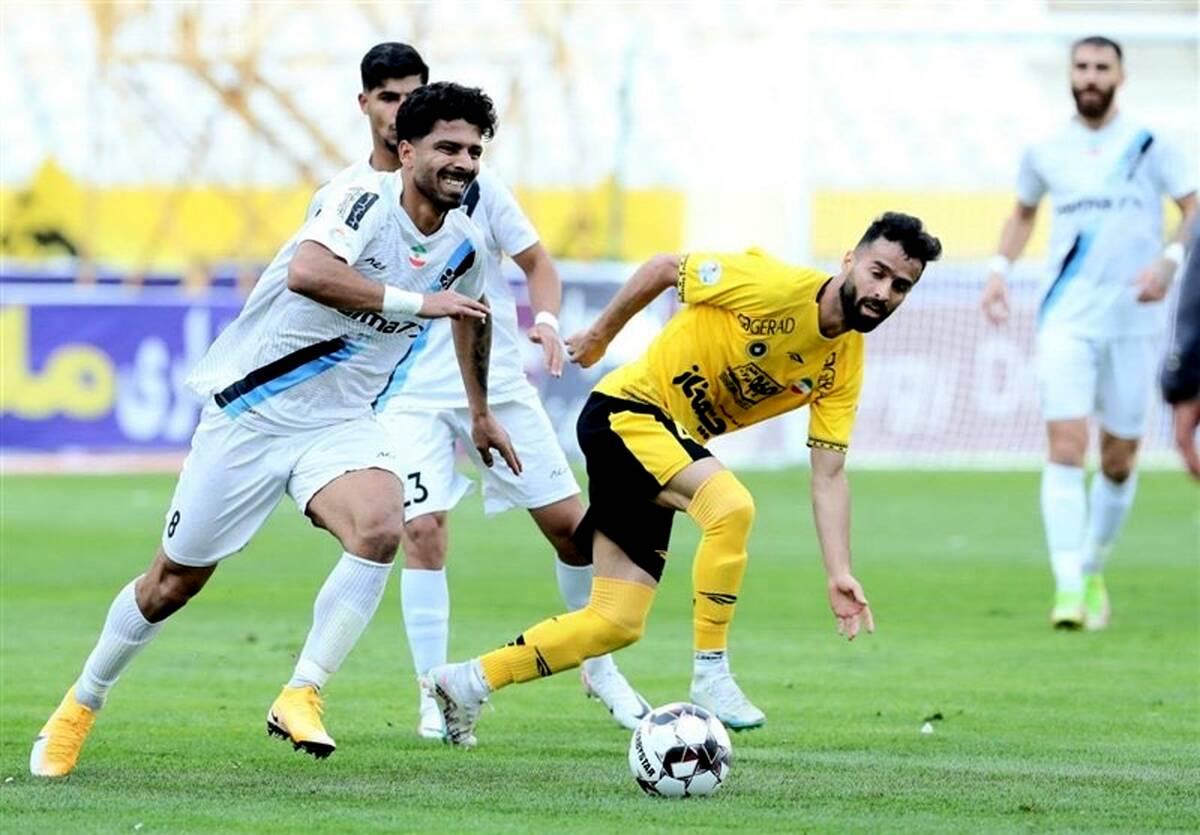 هافبک ملوان شاگرد نویدکیا شد
