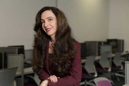 رکسانا مصلحی اپیدمیولوژیست ژنتیکی محبوب جهانی است +عکس 