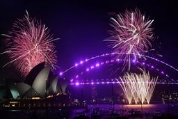  ببینید افتتاحیه جام جهانی با صدای جذاب ستاره سرشناس هالیوود