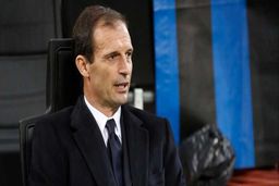 آلگری جایگزین توخل در پاری سن ژرمن می شود