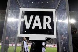 آموزش VAR برای داوران ایرانی در عربستان