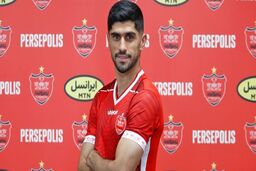 اولین بازیکن پرسپولیس برای تمدید توافق کرد