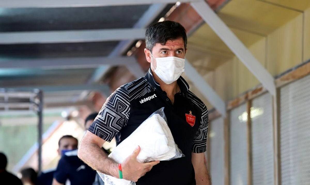 آقا کریم به درهای خروجی پرسپولیس نزدیک شد