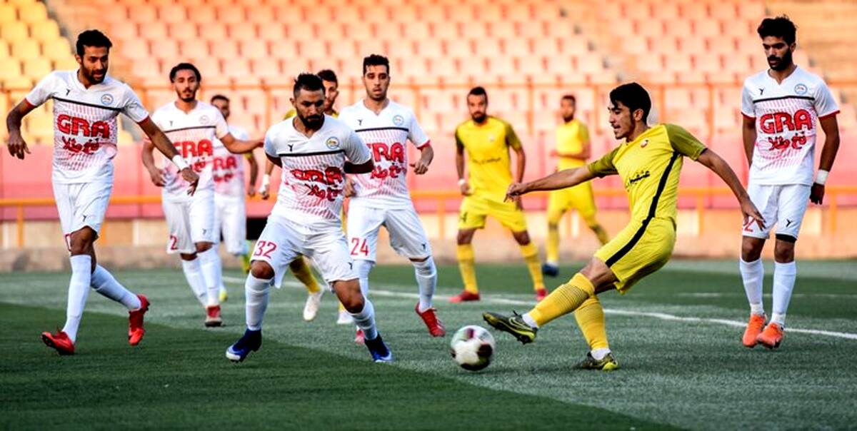 اخراج مدیر فوتبالی به دلیل حمل سلاح قلابی و تبانی