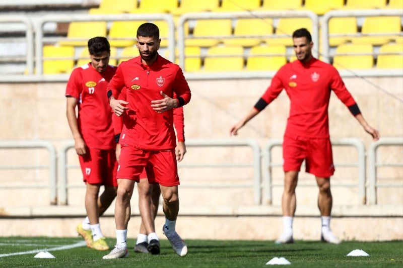 جلسه مهم بازیکنان پرسپولیس و یحیی در رختکن 