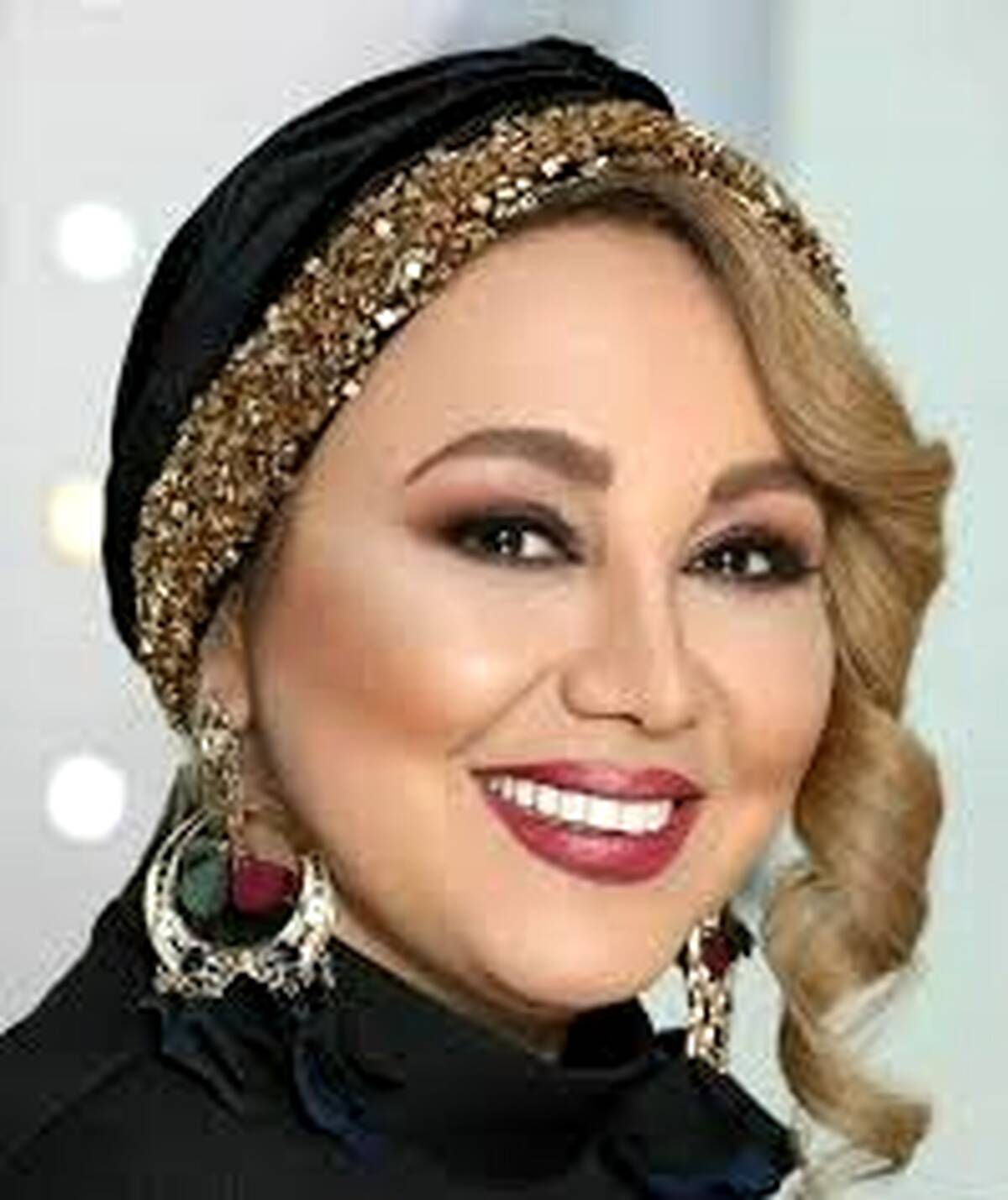 دعوای وحشتناک با مجری غوغا به پا کرد + جزئیات 