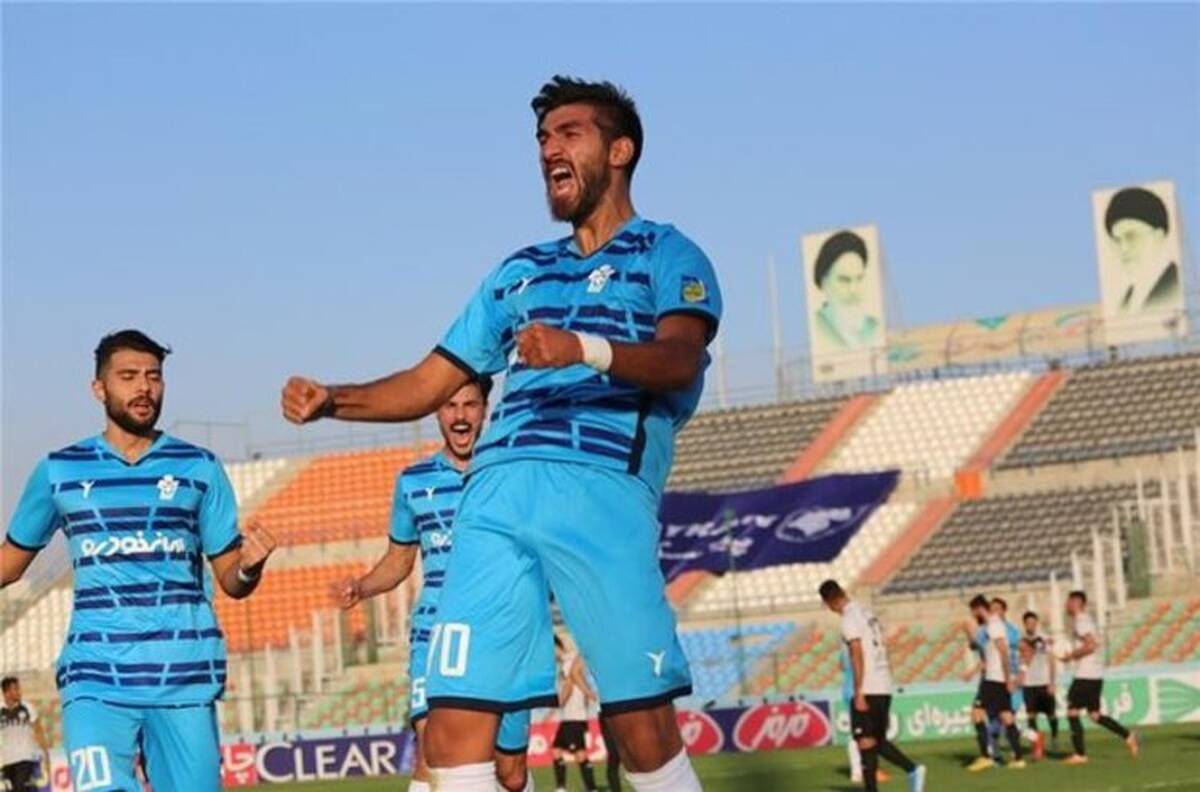علت اصلی اینکه شهریار مغانلو به درد پرسپولیس نمی‌خورد چیست؟