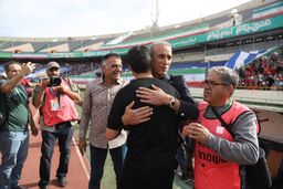 یحیی:برای پرسپولیس و استقلال استادیوم مدرن بسازید
