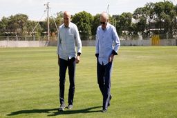 در یک تصمیم عجیب سرمربی تراکتور انتخاب شد؟