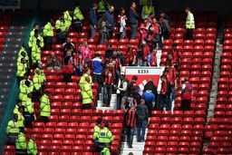 دیدار‌هایی که در شرایط عجیب لغو شد؛ از خورشیدگرفتگی و بمب تا کنسرت مدونا!

