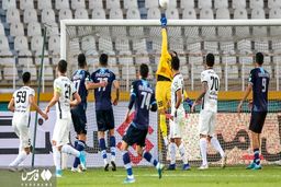 آغاز بلیت فروشی دیدار استقلال و پیکان