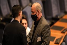 تاج:منت گذاشتند؛گذشته‌ها را دور ریختم
