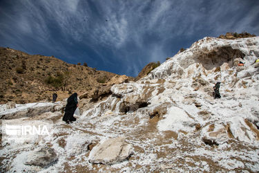 زنان نمکی